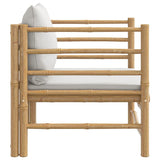 Soffa mittdel med ljusgråa dynor bambu