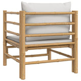 Soffa mittdel med ljusgråa dynor bambu